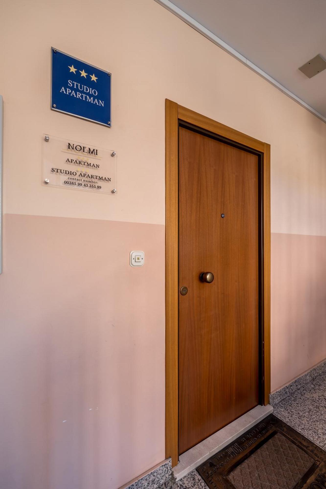 Noemi Luxury Apartment Solin Bagian luar foto