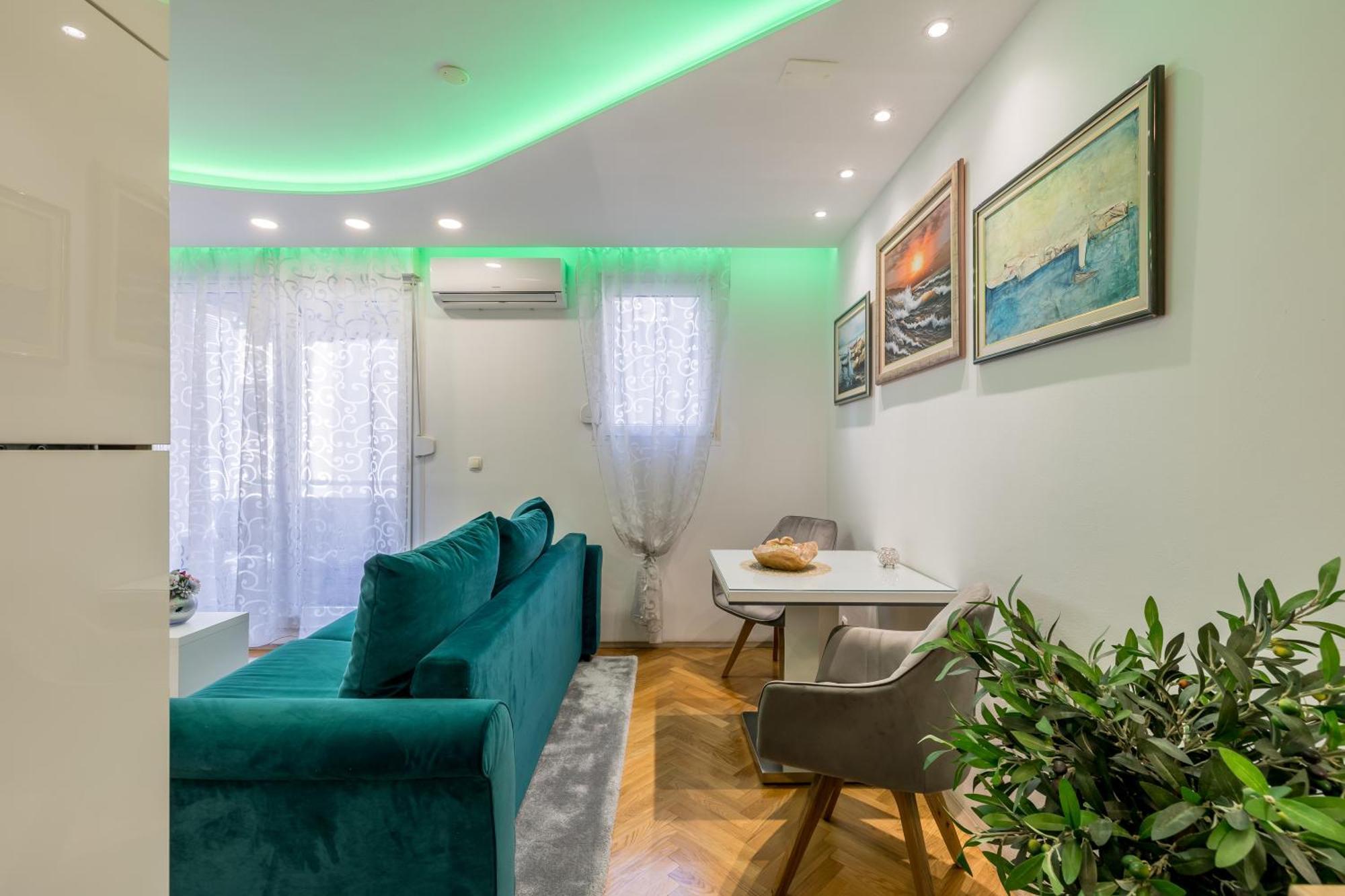 Noemi Luxury Apartment Solin Bagian luar foto