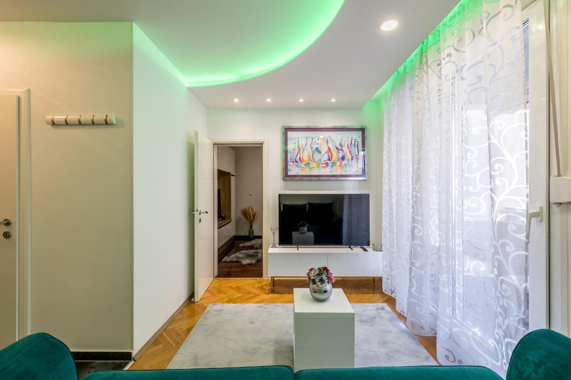 Noemi Luxury Apartment Solin Bagian luar foto