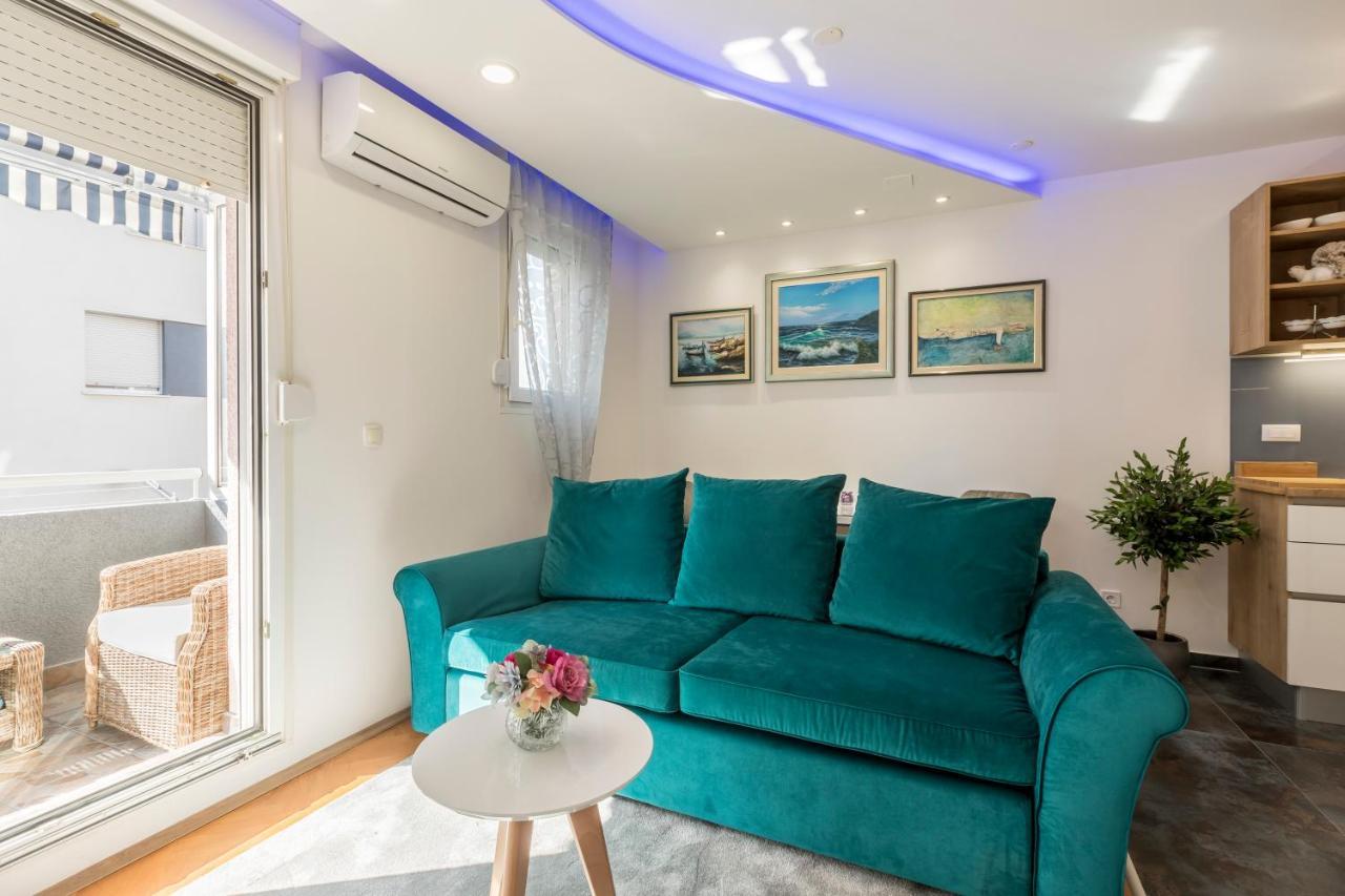 Noemi Luxury Apartment Solin Bagian luar foto