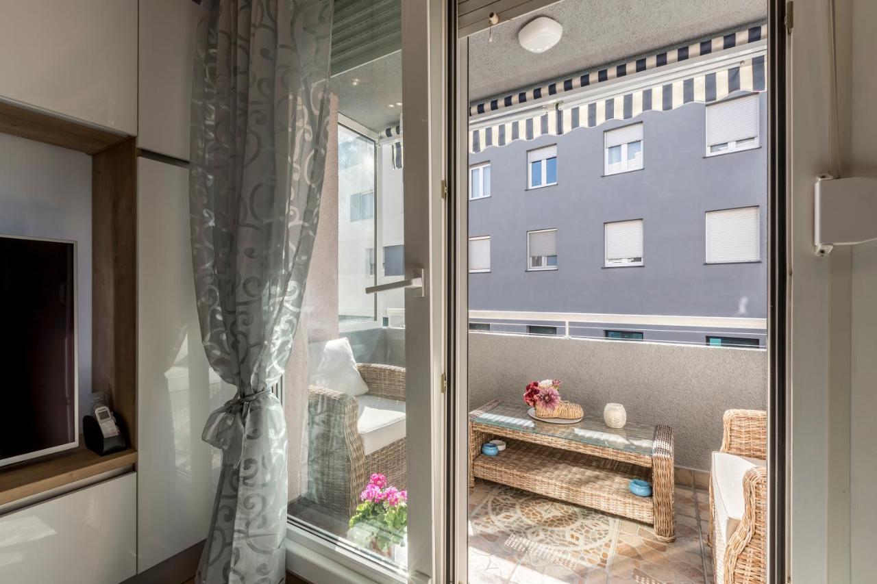 Noemi Luxury Apartment Solin Bagian luar foto