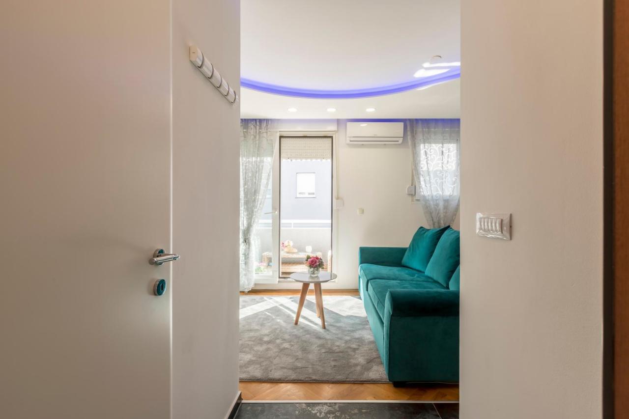Noemi Luxury Apartment Solin Bagian luar foto